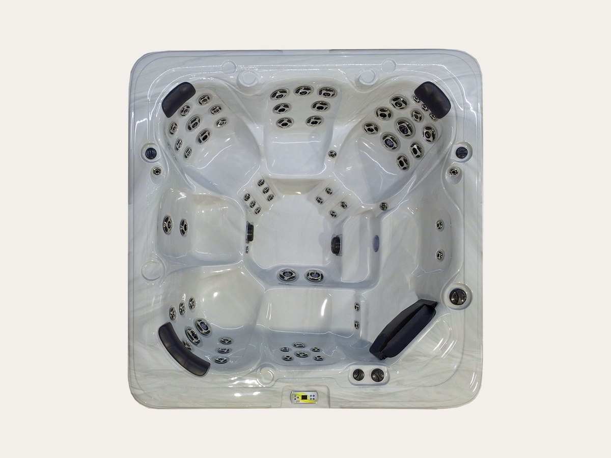 7-Person 63-Jet Hot Tub, model GL863B, Garden Leisure